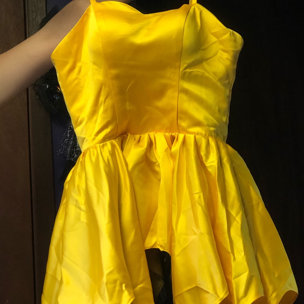 Sailor Moon Human Luna Cosplay